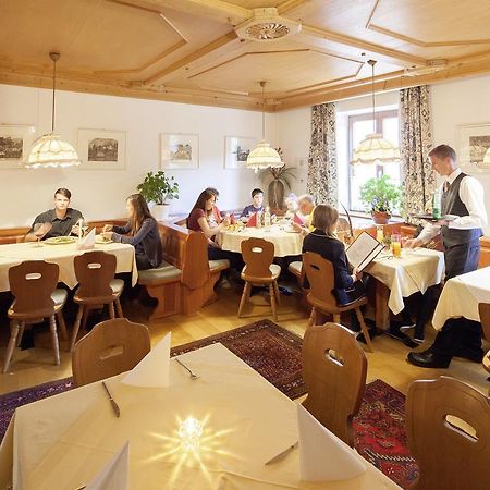 Gasthof Zur Traube ไกรน์ ภายนอก รูปภาพ